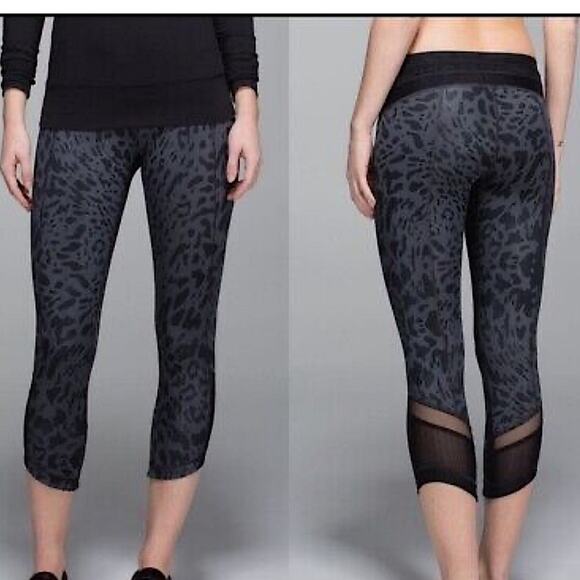 lululemon athletica Pants - Lululemon Black Grey Just Breathe Crop Capri Leopard Print Leggings Womens 4
